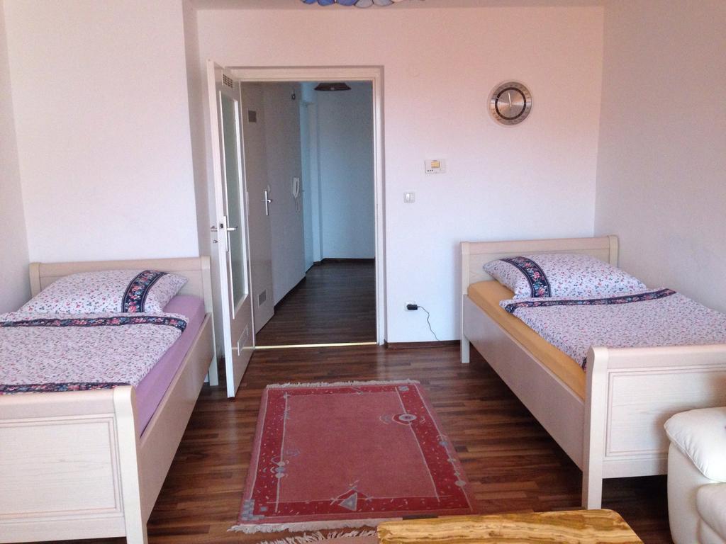 Apartment Nuernberg-City ภายนอก รูปภาพ